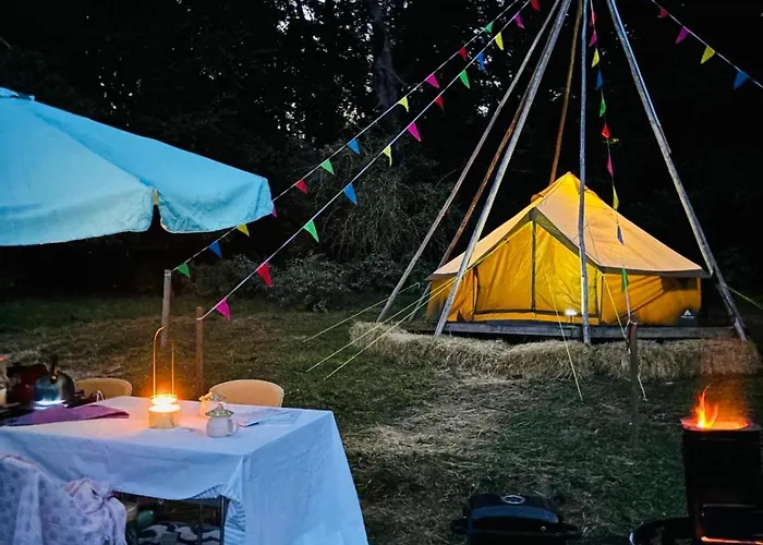 Hertford Farm Bell Tent Camping Fire Pit Bbq Pet Friendly